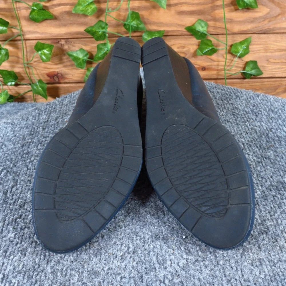 Clarks Artisan Vendra Bloom Women Wedge Heel Size 7.5 Office Casual Navy Leather